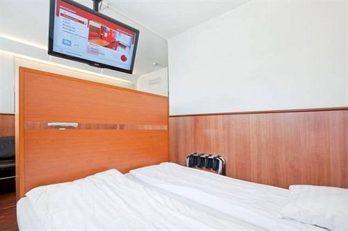 Omena Hotel Vaasa Bagian luar foto